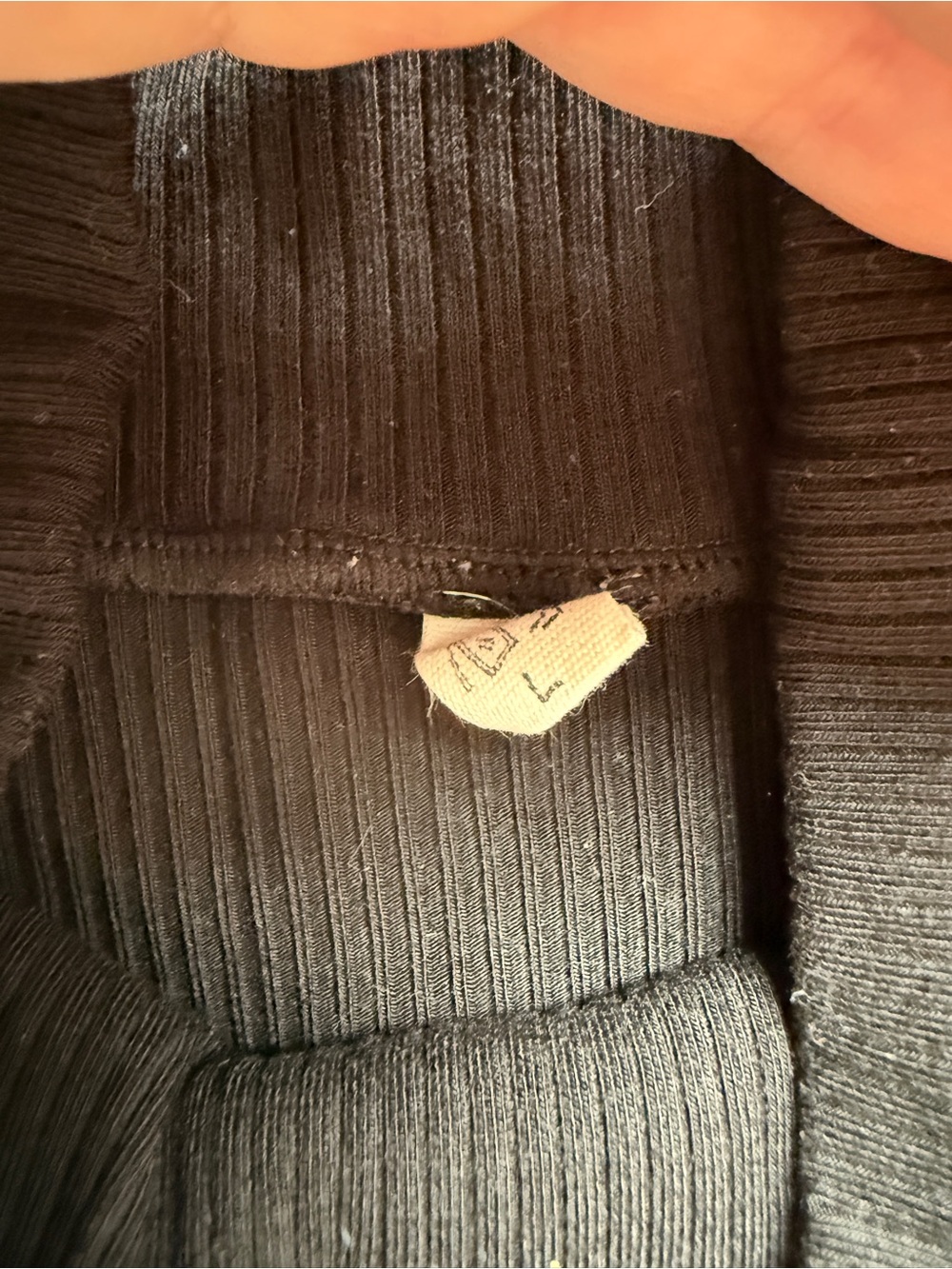 Fashion Brand Company Tencel Mock Neck - Picture 3 of 4